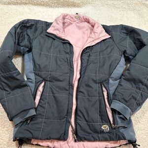 Mountain Hardware Reversible Pink and Gray Jacket. PRIMALOFT